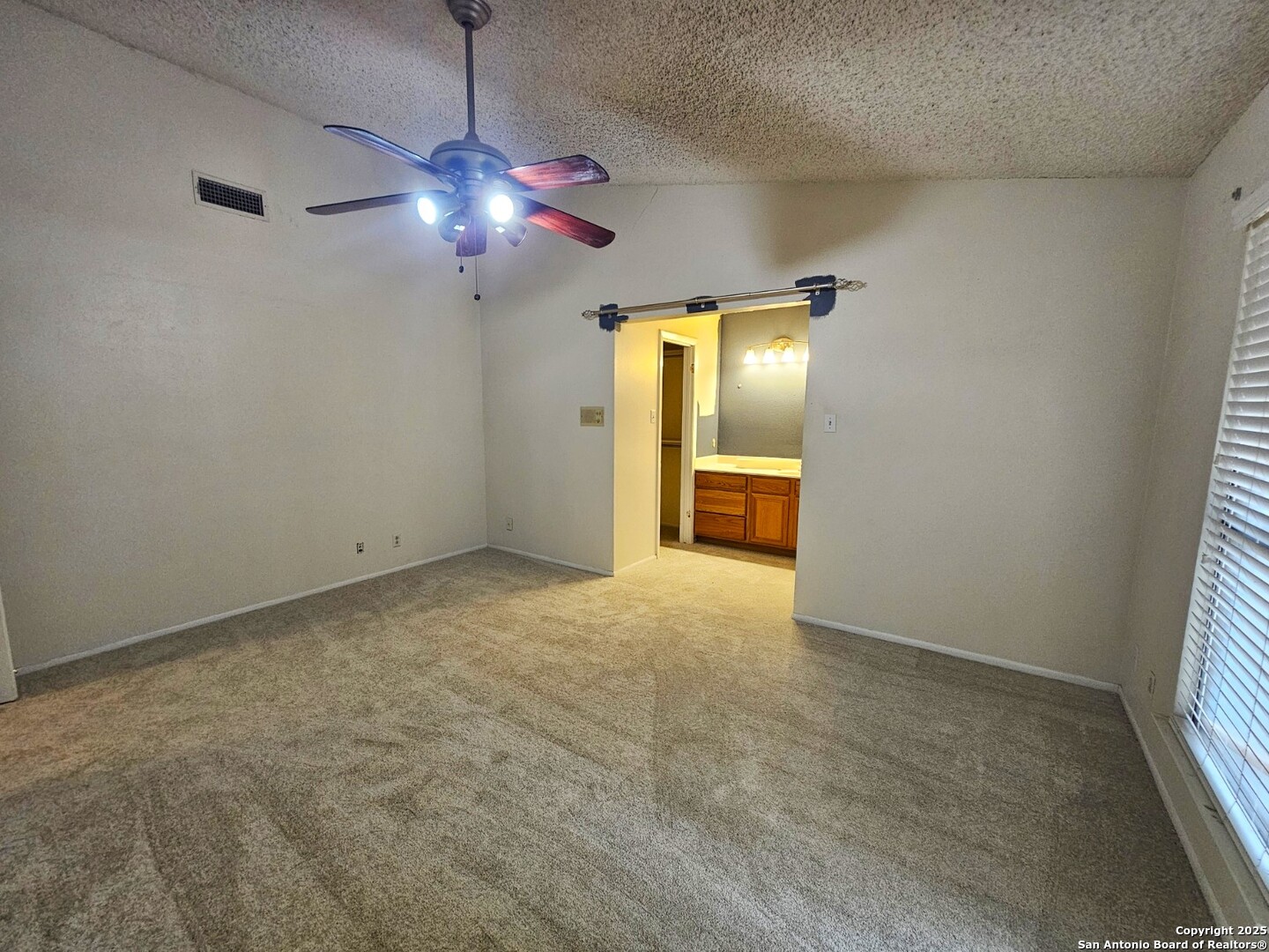 5723 Larkdale San Antonio TX 78233