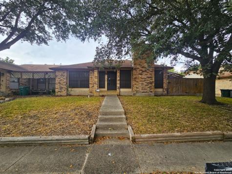 5723 Larkdale San Antonio TX 78233