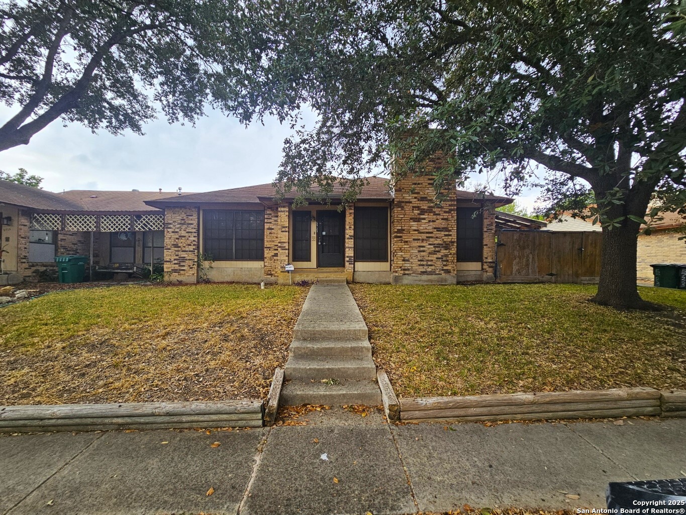 5723 Larkdale San Antonio TX 78233