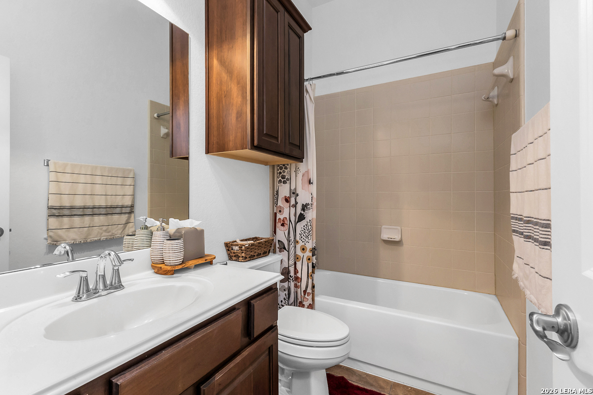 21703 Givenchy Hill San Antonio TX 78256