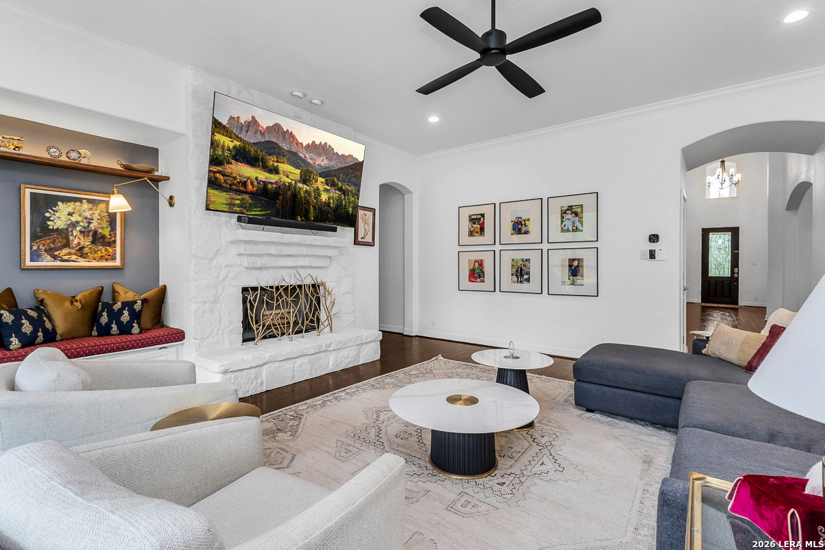 21703 Givenchy Hill San Antonio TX 78256
