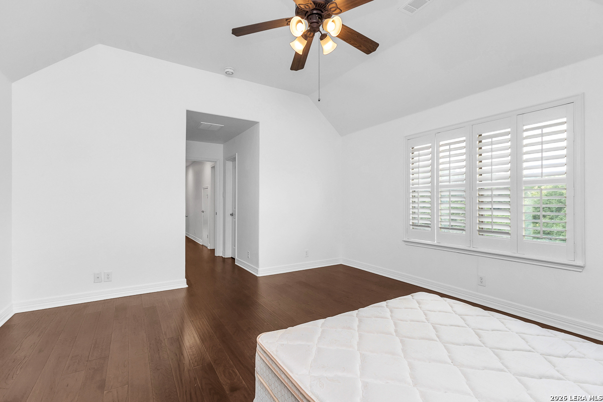 21703 Givenchy Hill San Antonio TX 78256