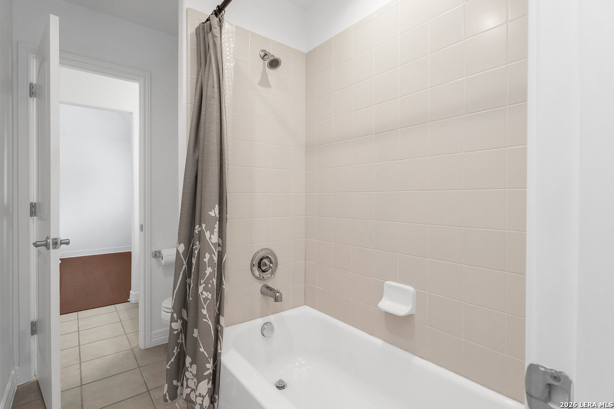 21703 Givenchy Hill San Antonio TX 78256
