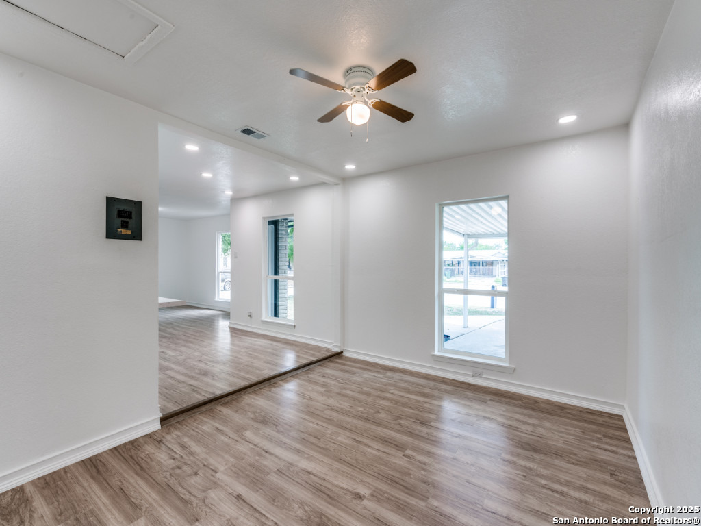 203 Lynhaven San Antonio TX 78220