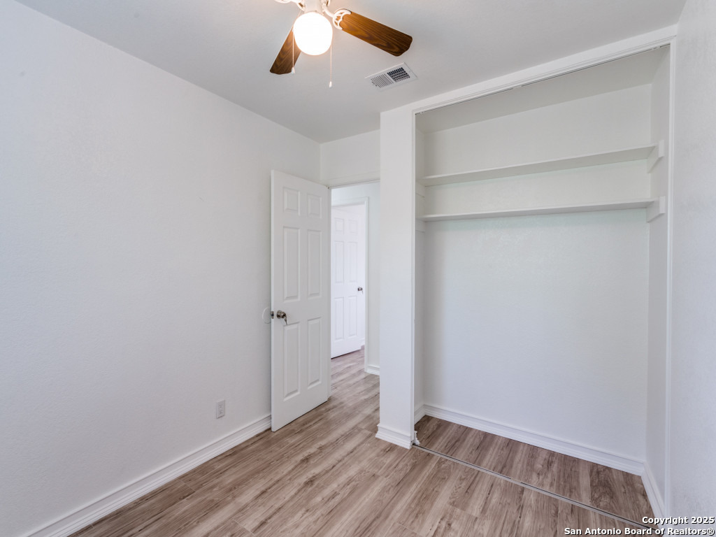 203 Lynhaven San Antonio TX 78220