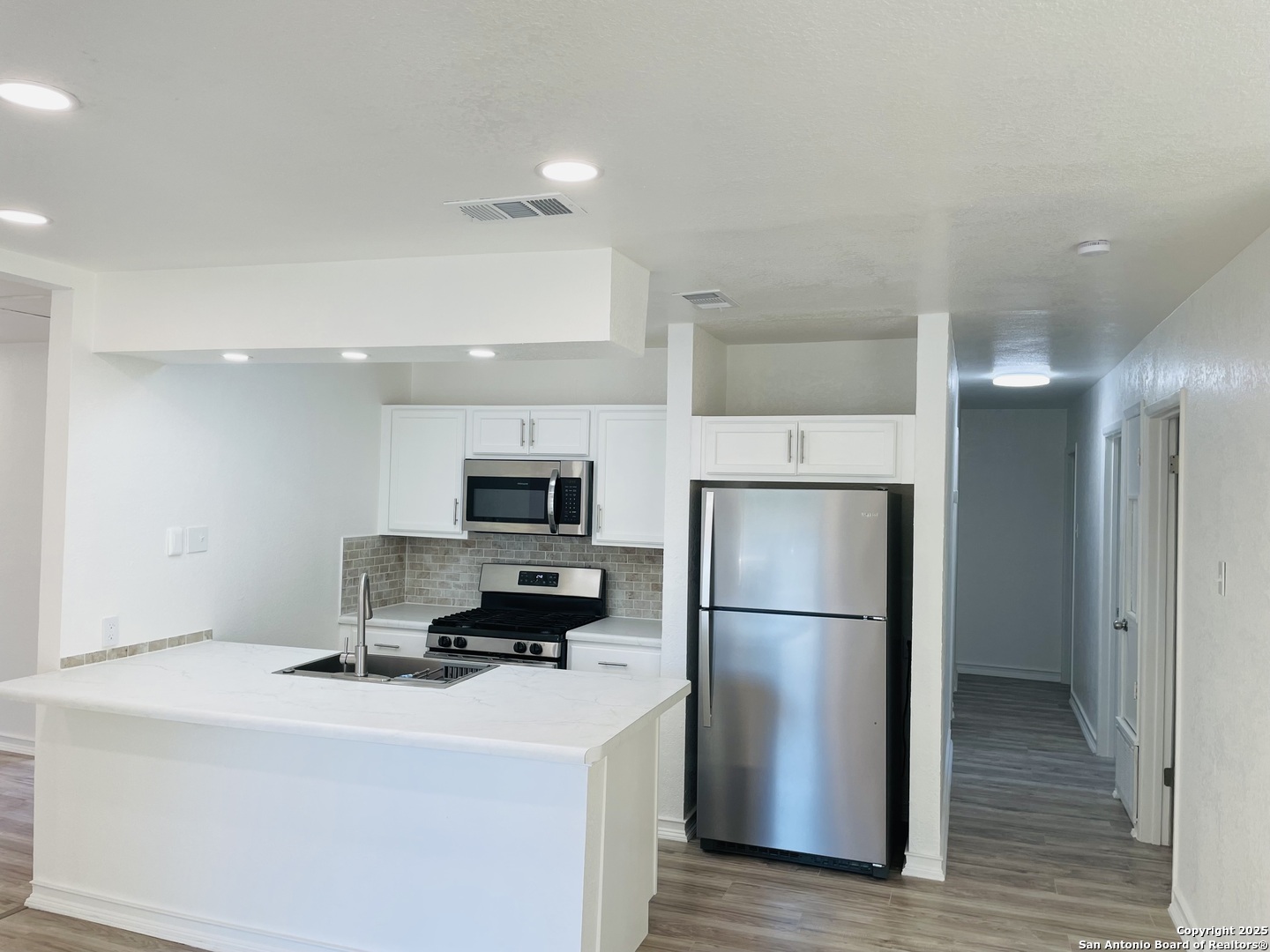 203 Lynhaven San Antonio TX 78220