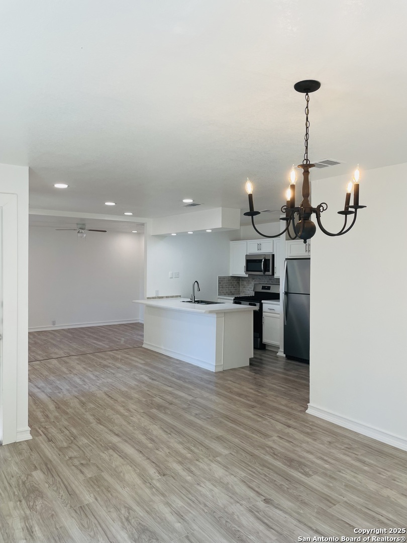 203 Lynhaven San Antonio TX 78220