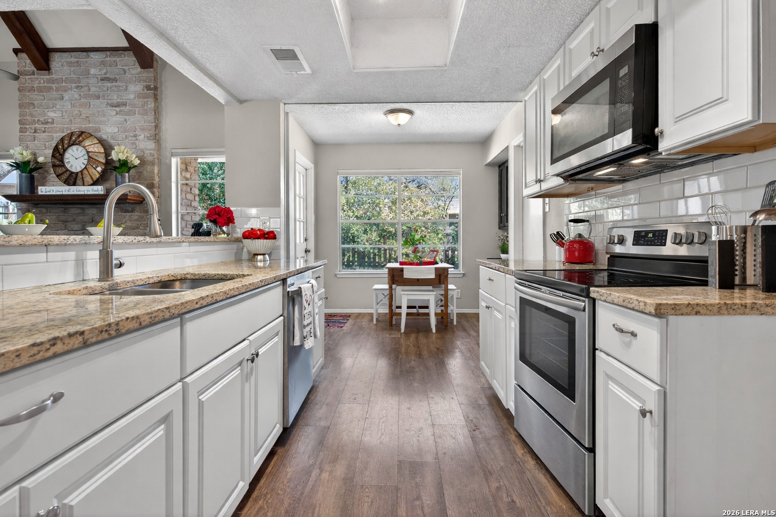 2019 Crooked Creek Street San Antonio TX 78232