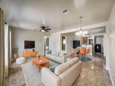 806 Ceralvo San Antonio TX 78207