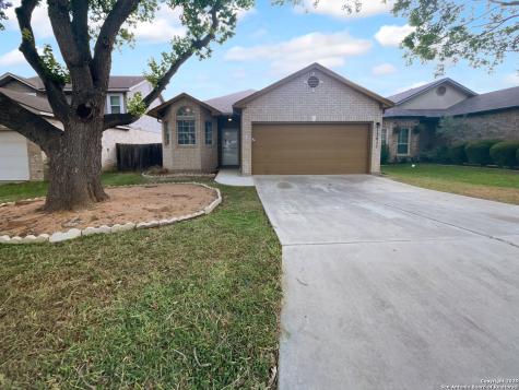 13611 Drakewood San Antonio TX 78247
