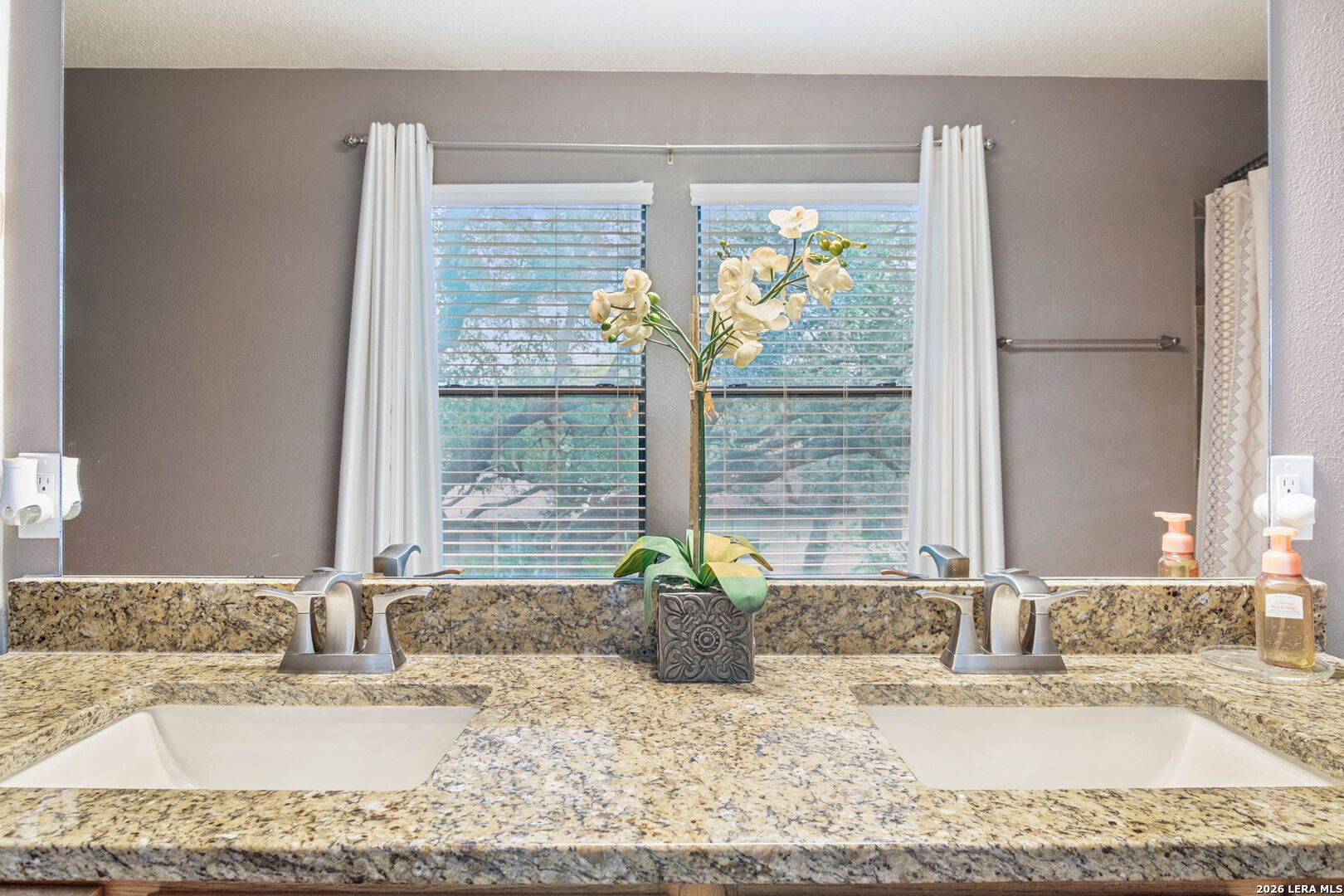 9326 Moonlit Glade Road Helotes TX 78023
