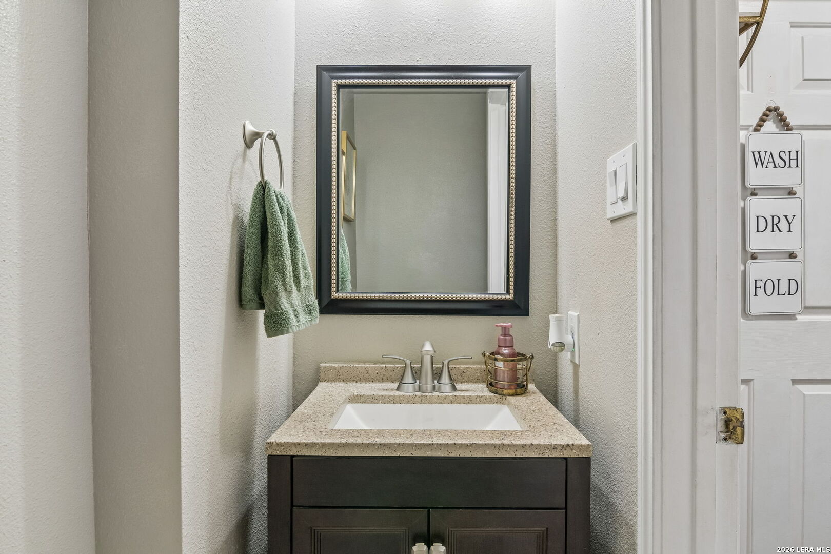 9326 Moonlit Glade Road Helotes TX 78023