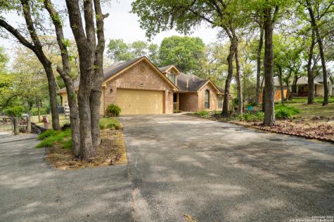 164 Pullman Road La Vernia TX 78121