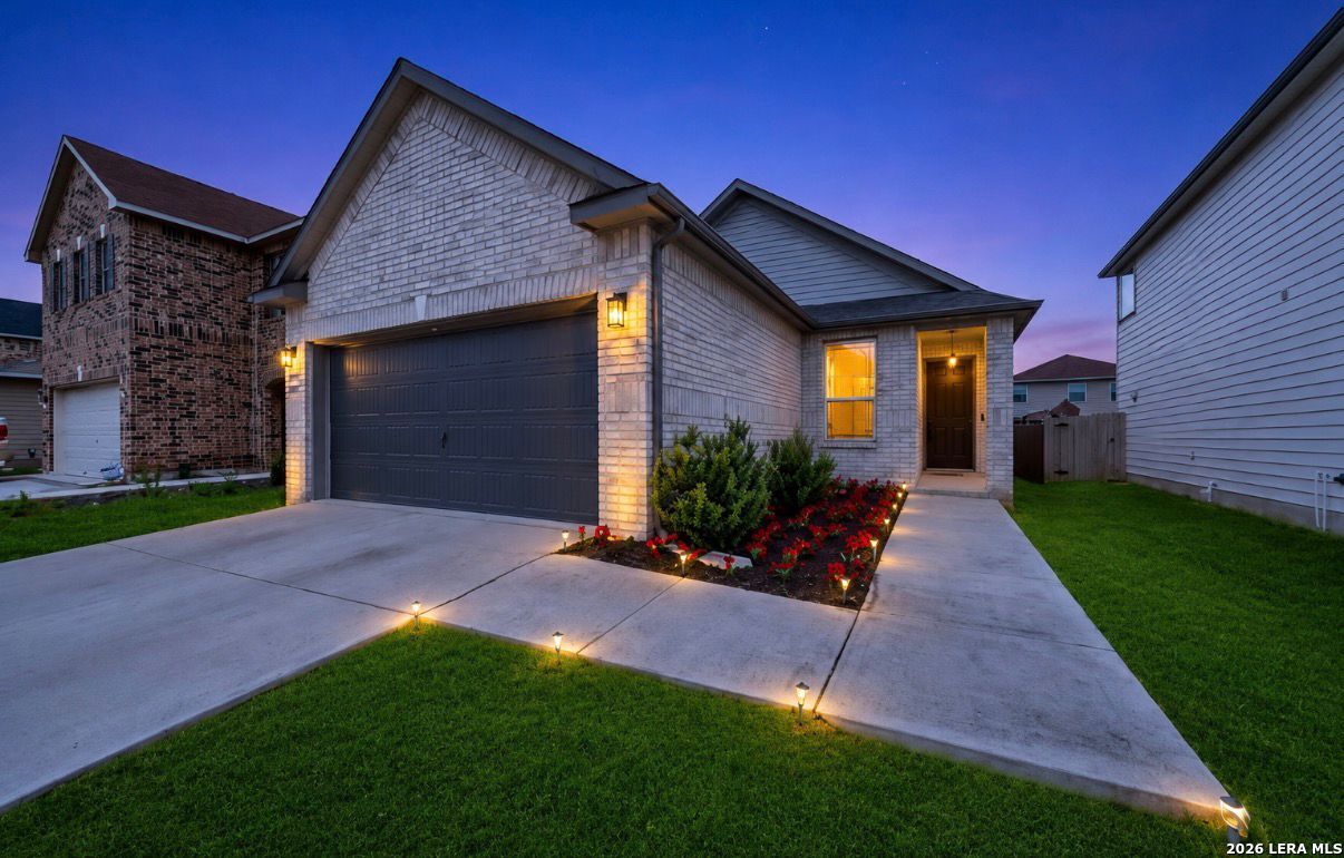 347 Deer Crest New Braunfels TX 78130