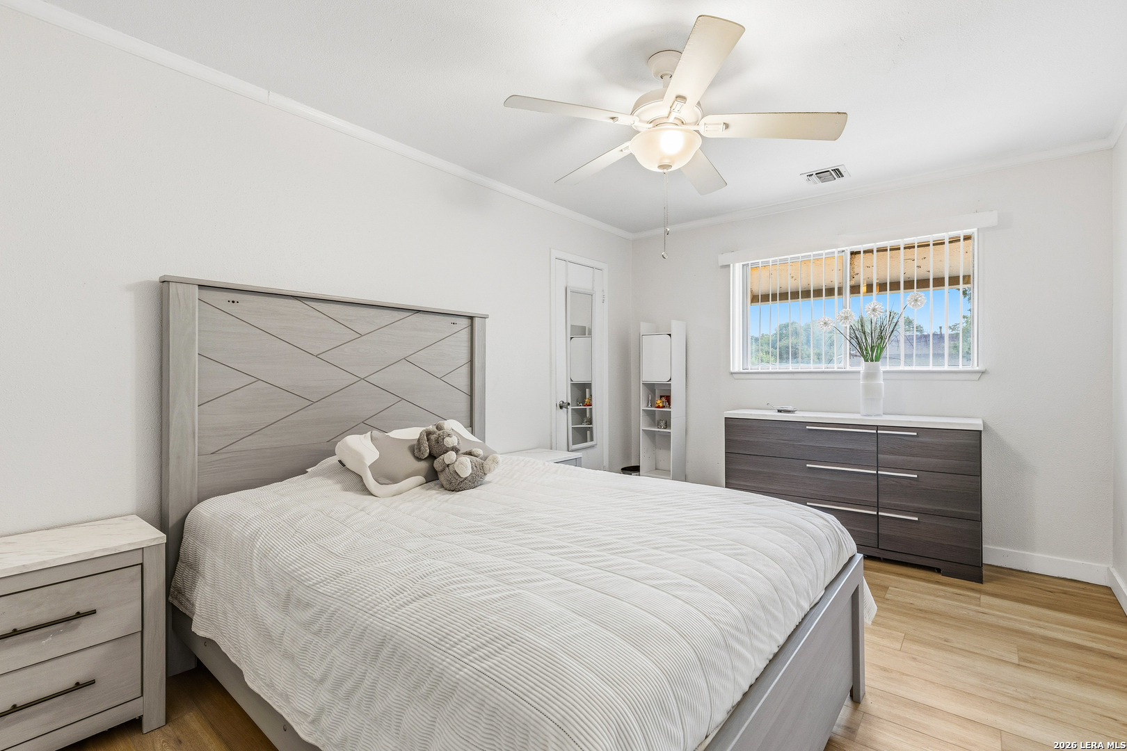 8342 Thorncliff Drive San Antonio TX 78250