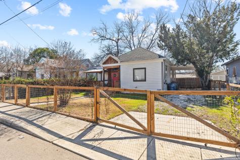 318 Belmont San Antonio TX 78202