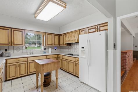 228 Sagecrest Hollywood Park TX 78232