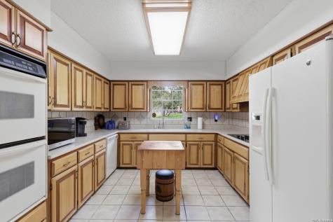 228 Sagecrest Hollywood Park TX 78232