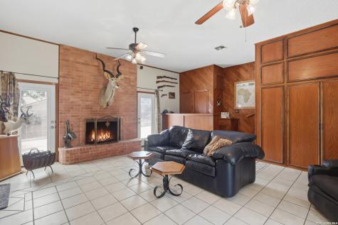 228 Sagecrest Hollywood Park TX 78232