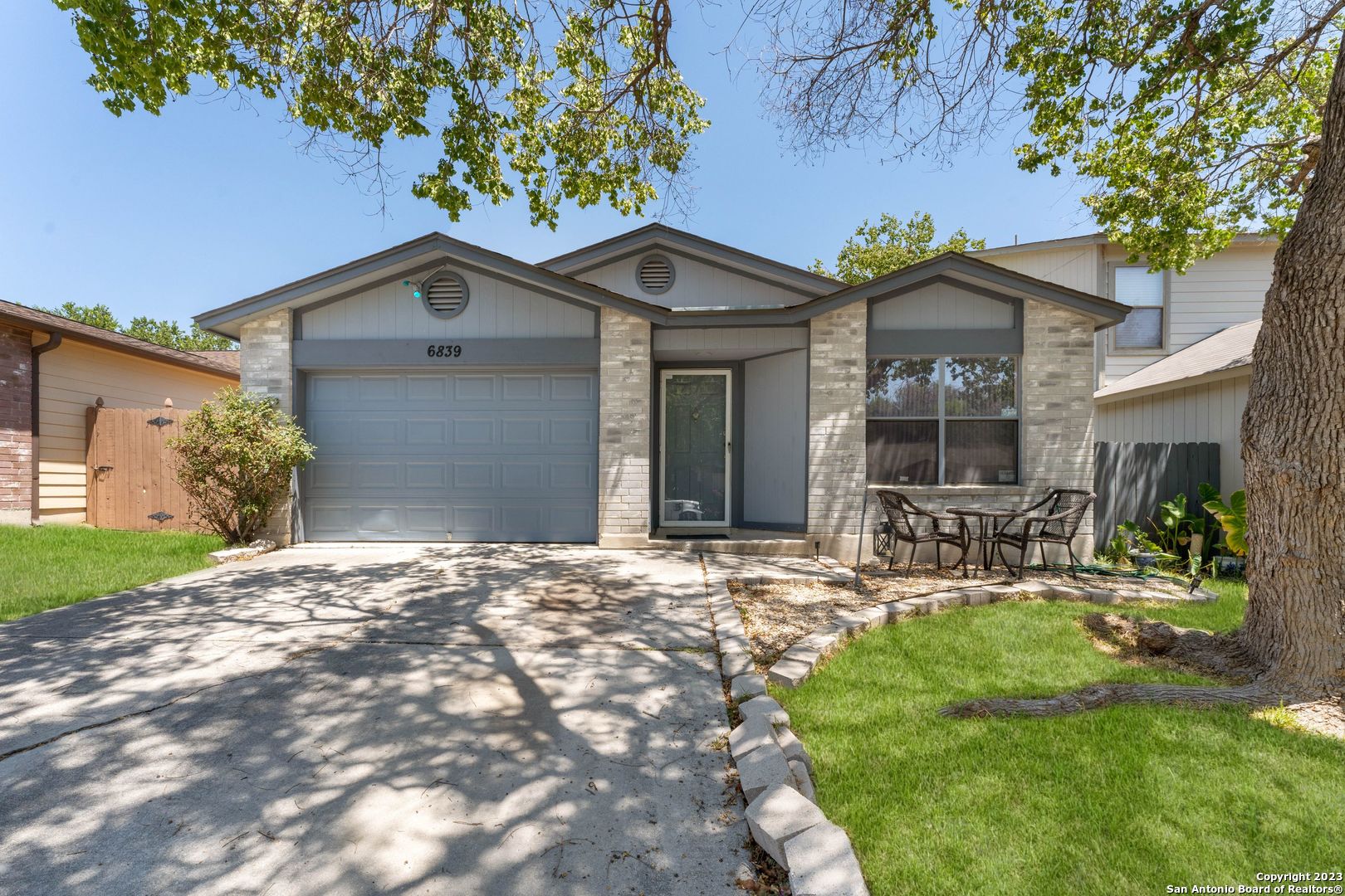 6839 Flaming Ridge Drive Converse TX 78109
