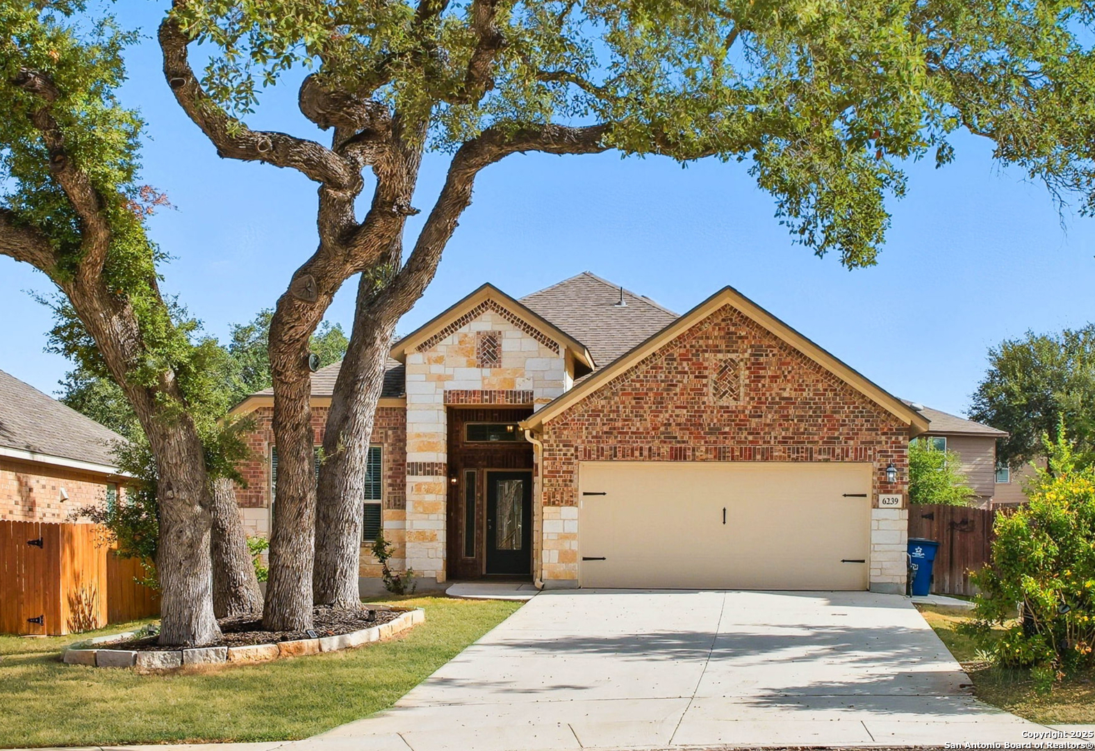 6239 Carriage Cape San Antonio TX 78261