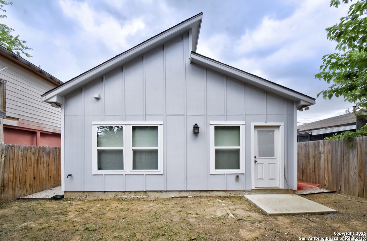 1303 Lombrano Street San Antonio TX 78207