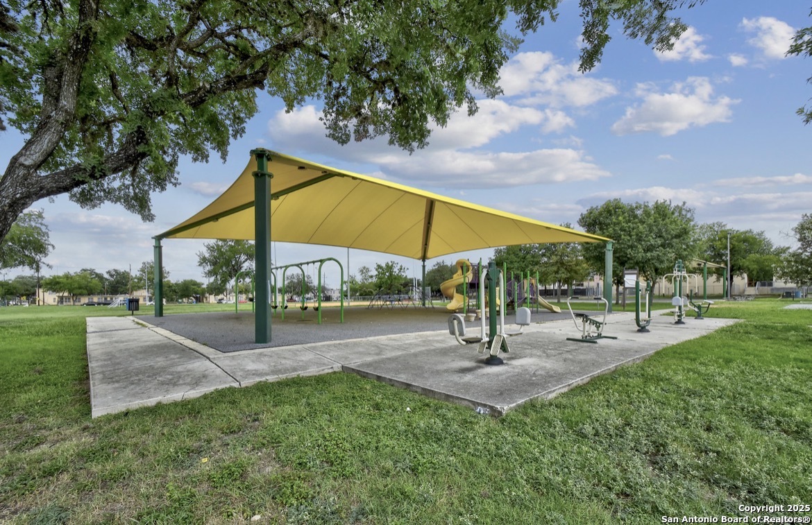 1303 Lombrano Street San Antonio TX 78207