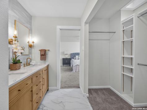 301 Sagecrest Drive Hollywood Park TX 78232