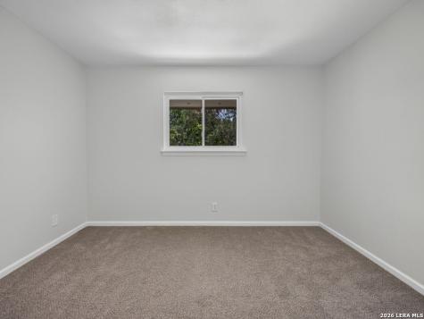 301 Sagecrest Drive Hollywood Park TX 78232