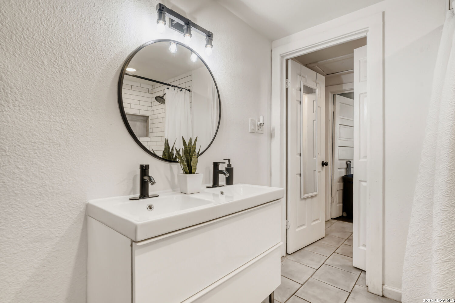 4035 Sleepy Hollow San Antonio TX 78230