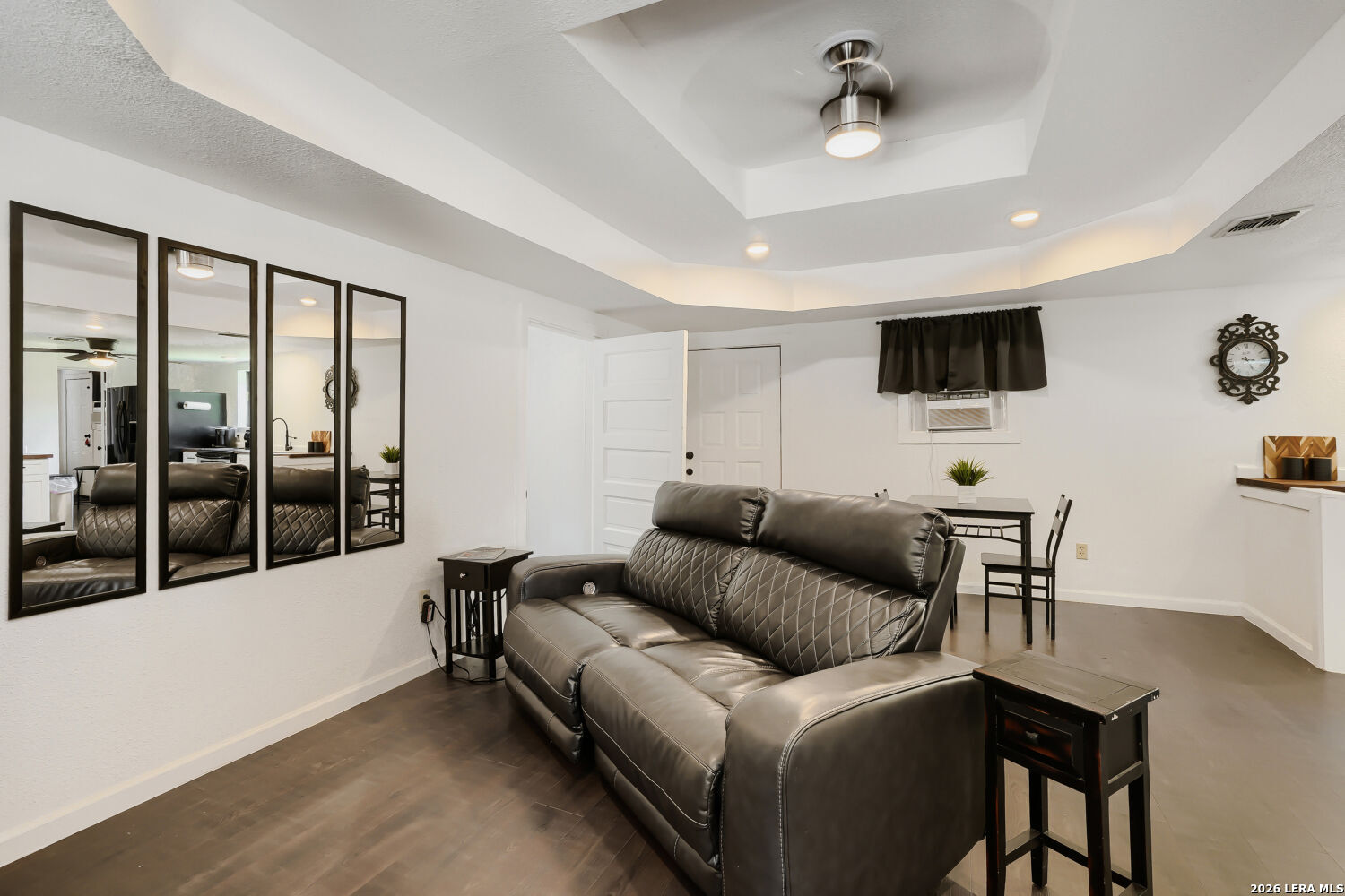 4035 Sleepy Hollow San Antonio TX 78230