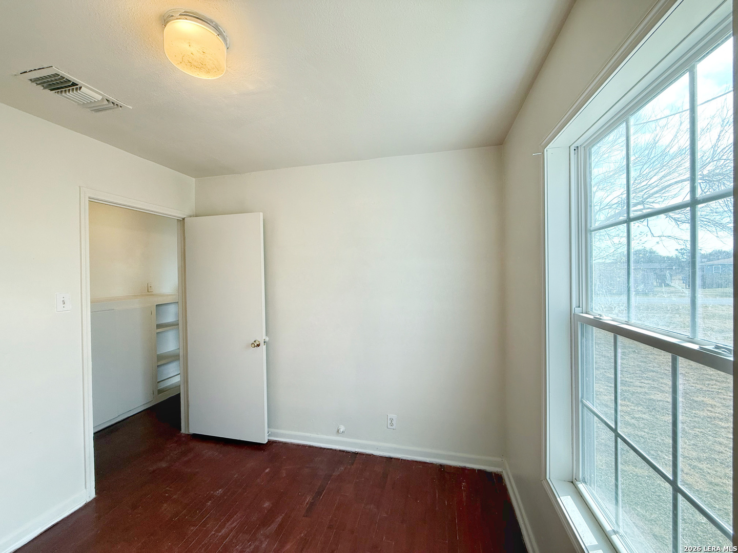 2325 1st Ingleside TX 78362