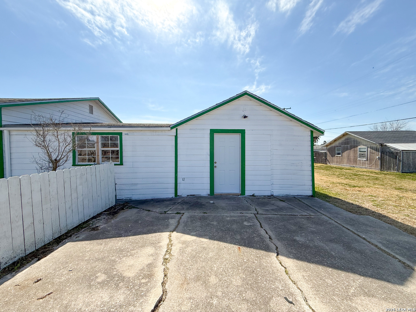 2325 1st Ingleside TX 78362
