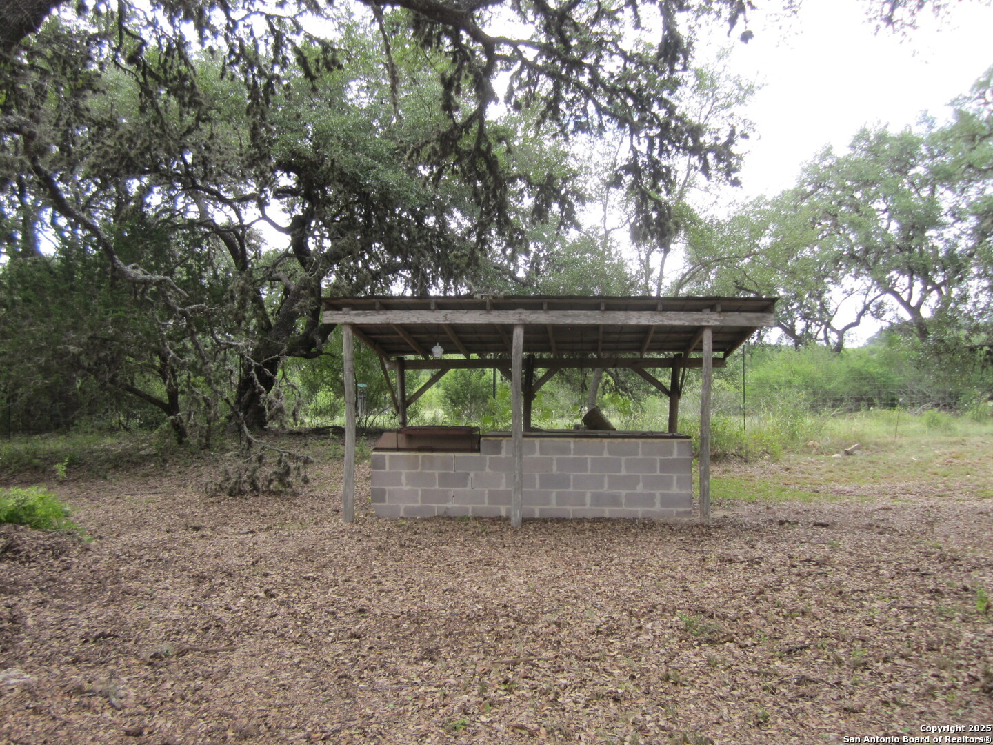 9303 S Highway 173 Bandera TX 78003
