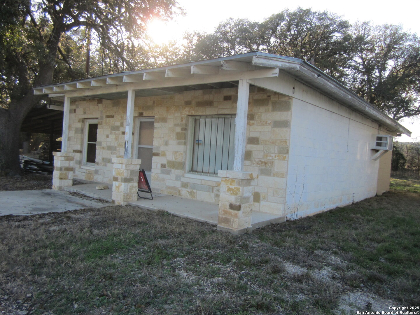9303 S Highway 173 Bandera TX 78003