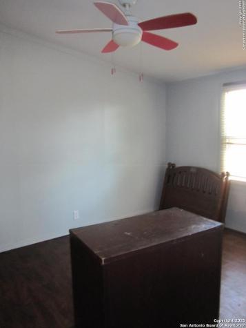 9303 S Highway 173 Bandera TX 78003