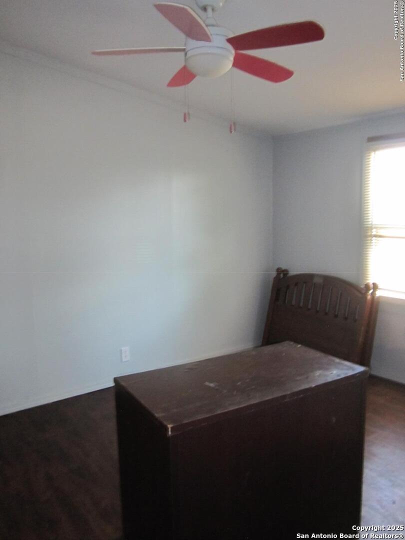 9303 S Highway 173 Bandera TX 78003