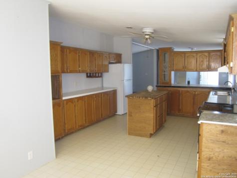 9303 S Highway 173 Bandera TX 78003