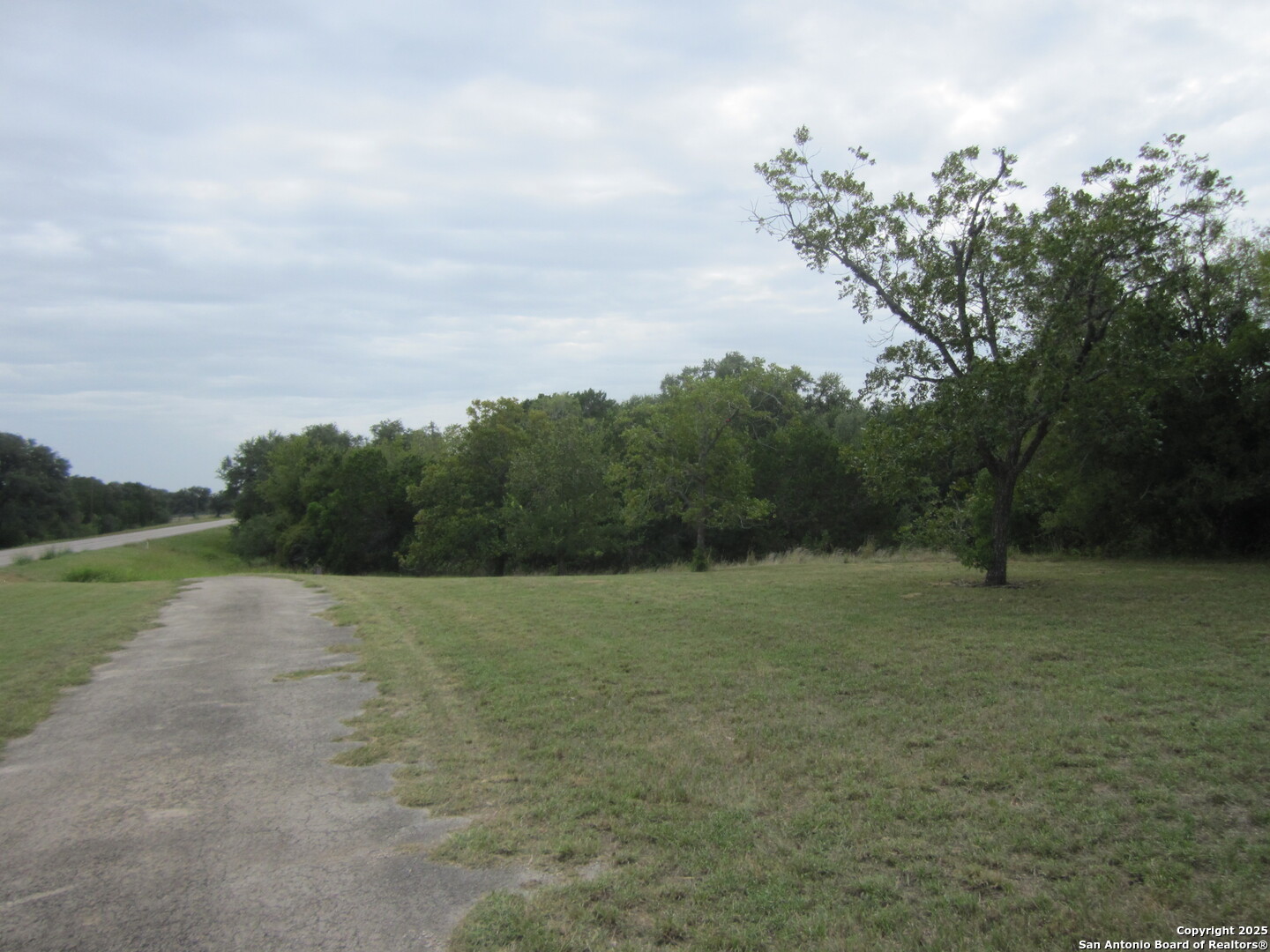 9303 S Highway 173 Bandera TX 78003