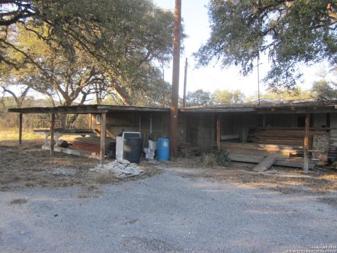 9303 S Highway 173 Bandera TX 78003