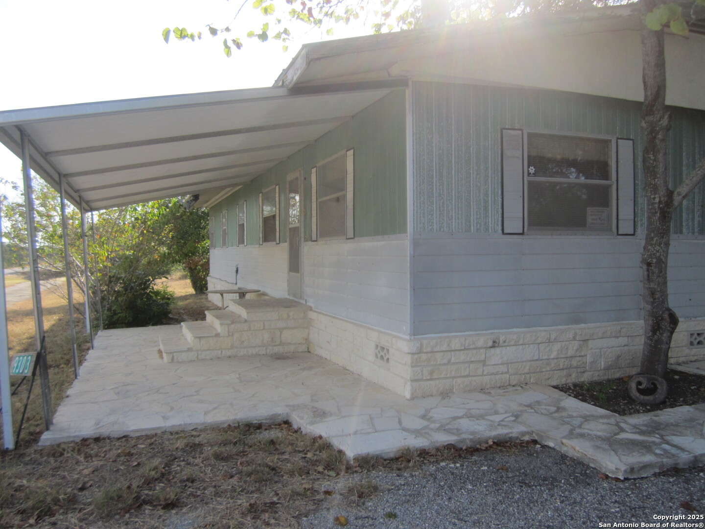 9303 S Highway 173 Bandera TX 78003