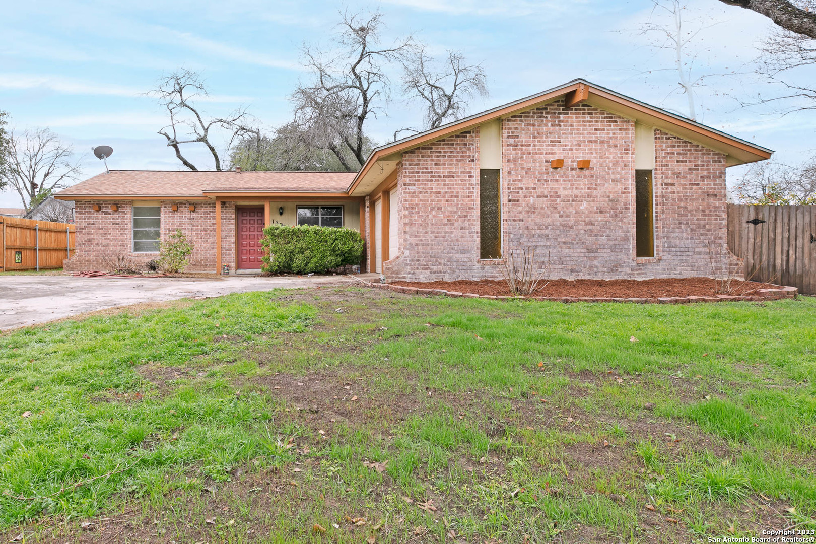 13923 Winding Hill San Antonio TX 78217