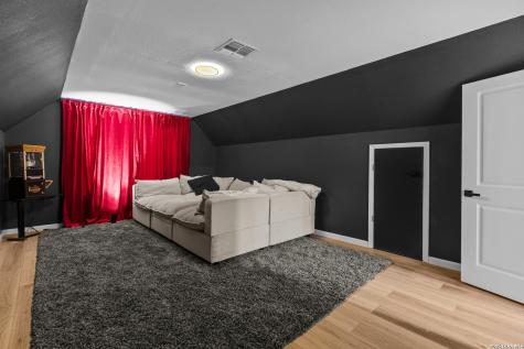 2822 Low Oak Street San Antonio TX 78232