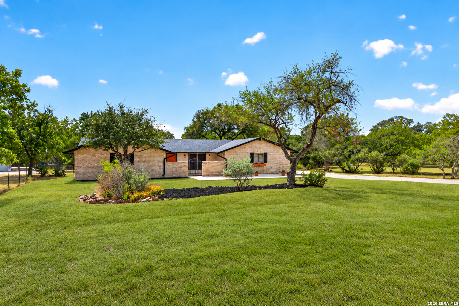 21521 Fairview Circle Garden Ridge TX 78266