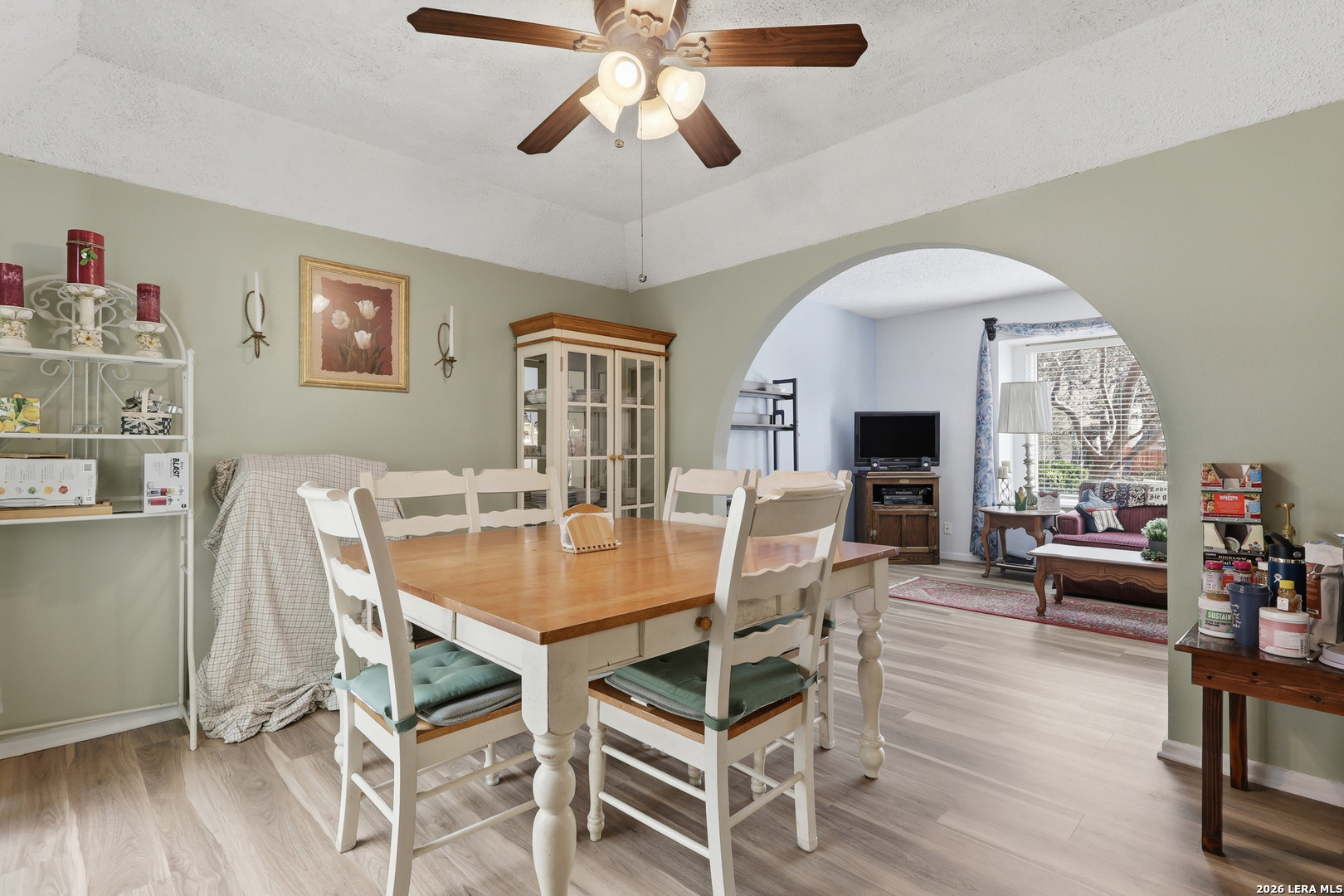 8407 Timber Crest San Antonio TX 78250