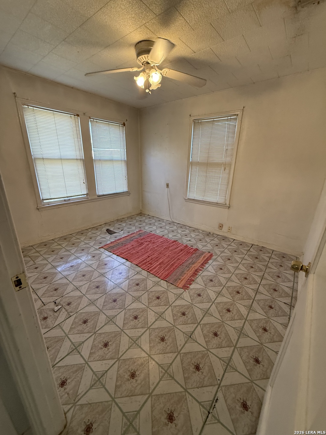 327 Lyric San Antonio TX 78223