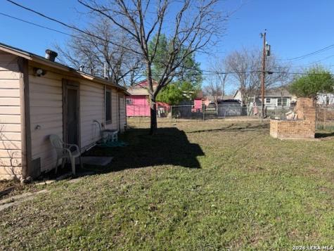 327 Lyric San Antonio TX 78223
