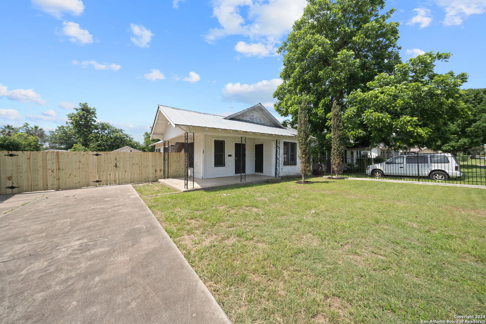 146 Montrose Street San Antonio TX 78223