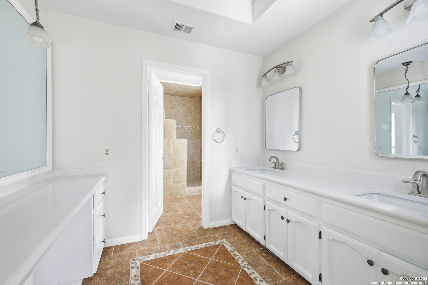 13123 Hunters Spring Street San Antonio TX 78230