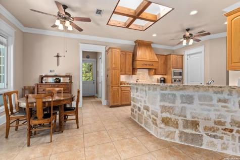 106 Riverwood Boerne TX 78006